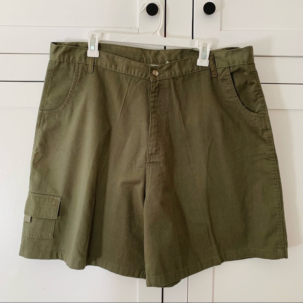 Details Vintage Cotton Army Green Cargo High Waisted Shorts Size 20